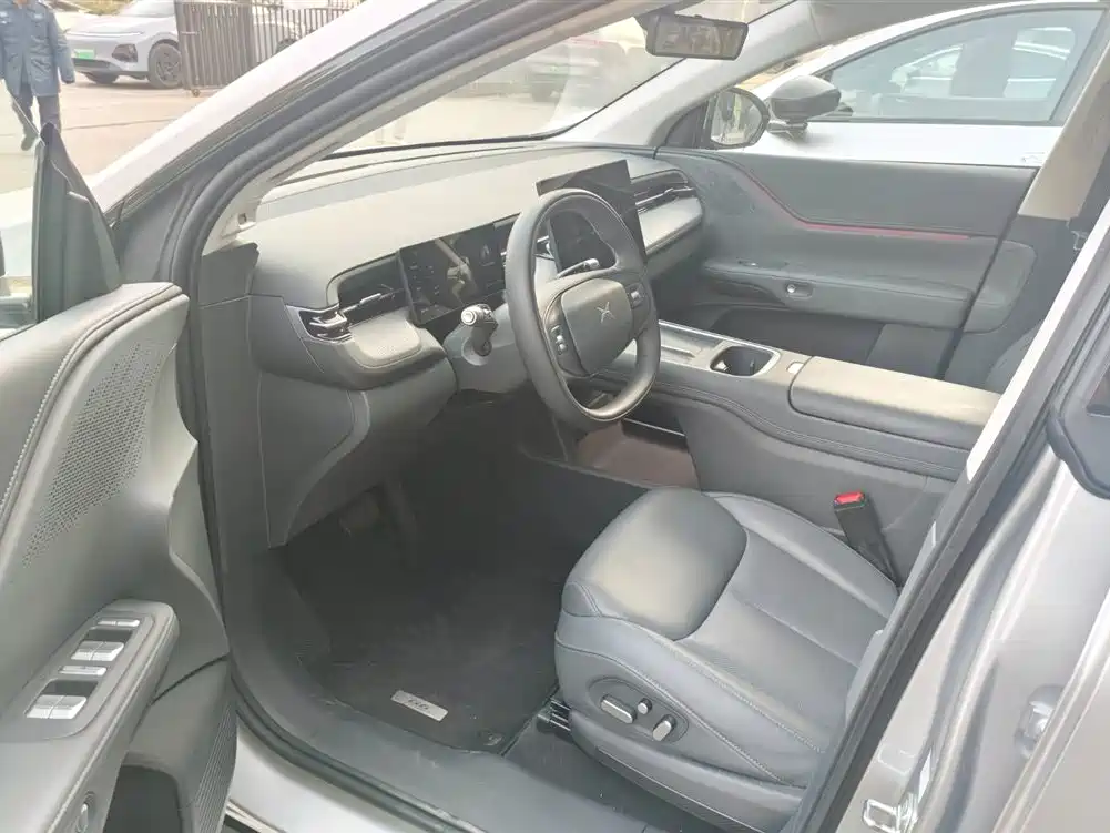 Xpeng G6 2025 model 625 long battery life Max flagship version купить на сайте DeffCars