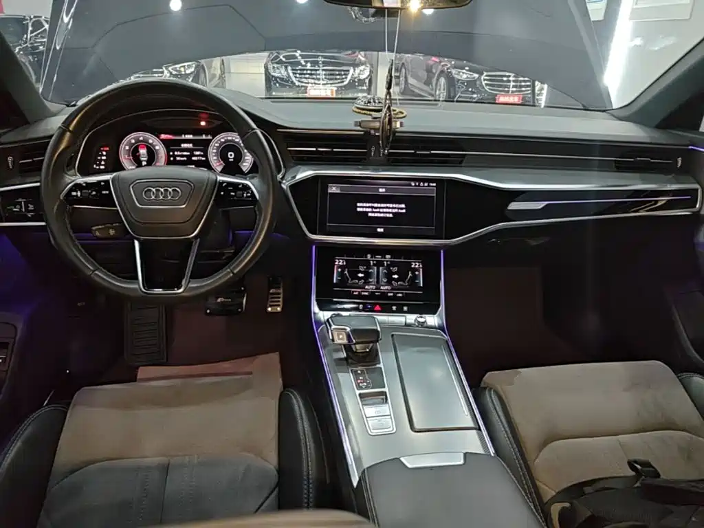 Audi A6L 2023款 45 TFSI 臻选动感型 купить на сайте DeffCars