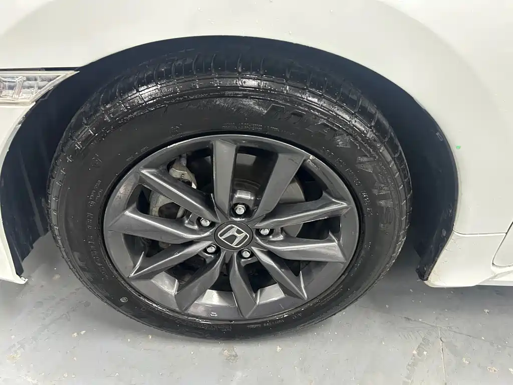 Civic 2019 180TURBO CVT Sports Edition National VI купить на сайте DeffCars