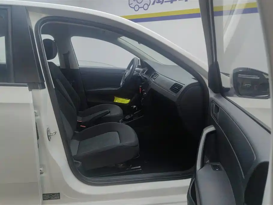 Santana 2019 1.5L automatic fashion version National VI купить на сайте DeffCars