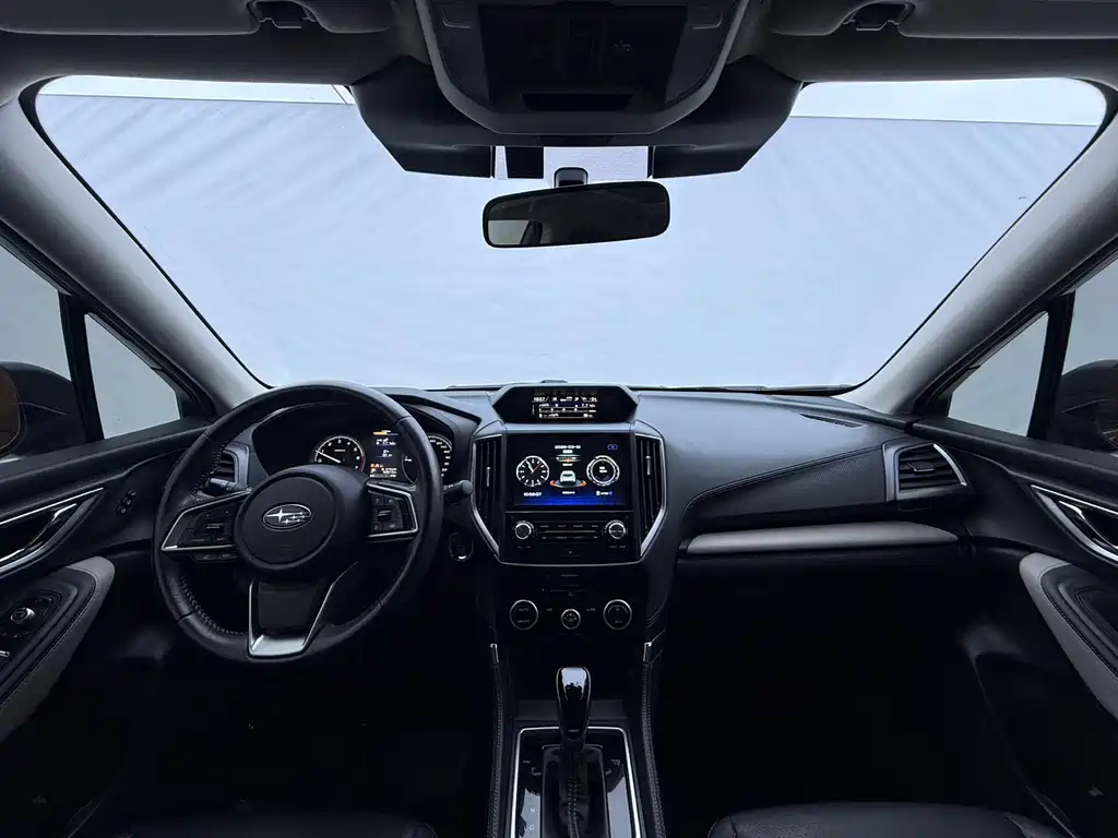 Forester 2022 2.0i AWD Deluxe Edition EyeSight купить на сайте DeffCars