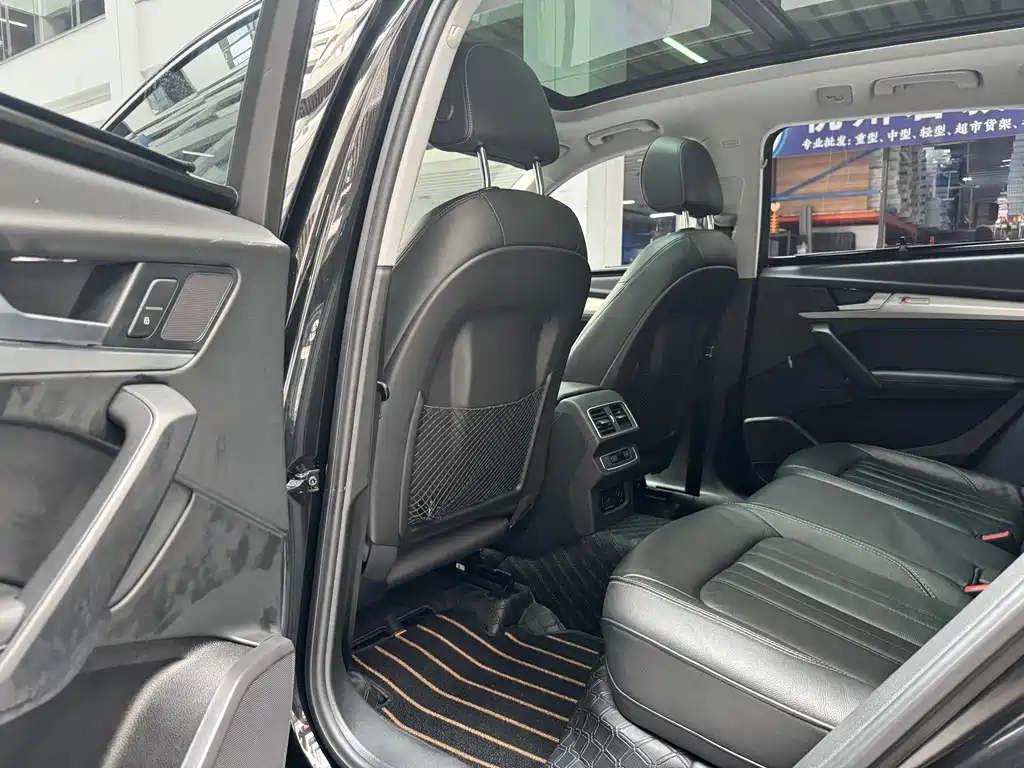 Audi Q5L 2020 facelift 40 TFSI enjoys fashionable style купить на сайте DeffCars