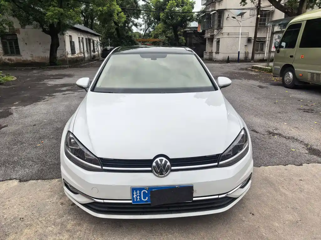 Golf 2020 Beloved Edition 280TSI DSG Comfort Type купить на сайте DeffCars