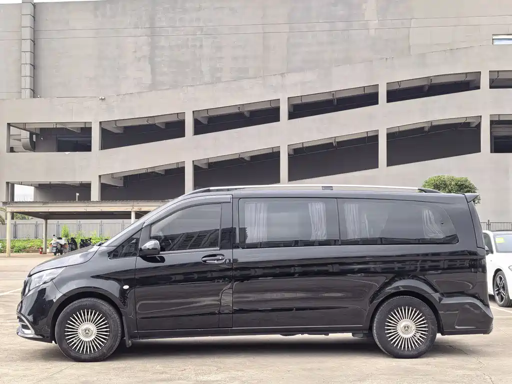 Vito 2018 2.0T Elite Edition 7 seats National V купить на сайте DeffCars