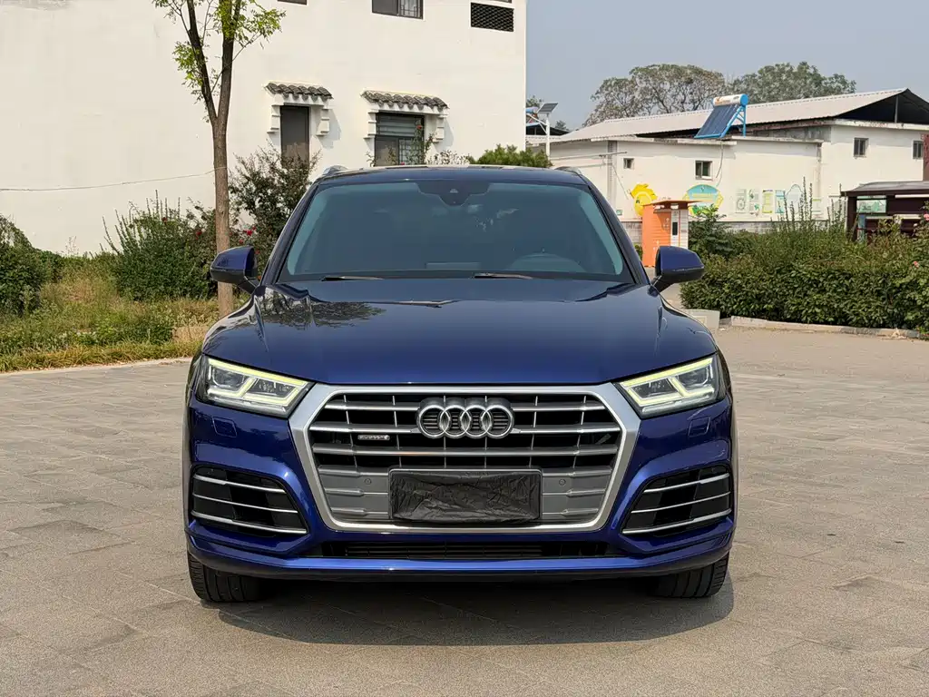 Audi Q5L 2018 45 TFSI Exclusive Fashion Type National V купить на сайте DeffCars