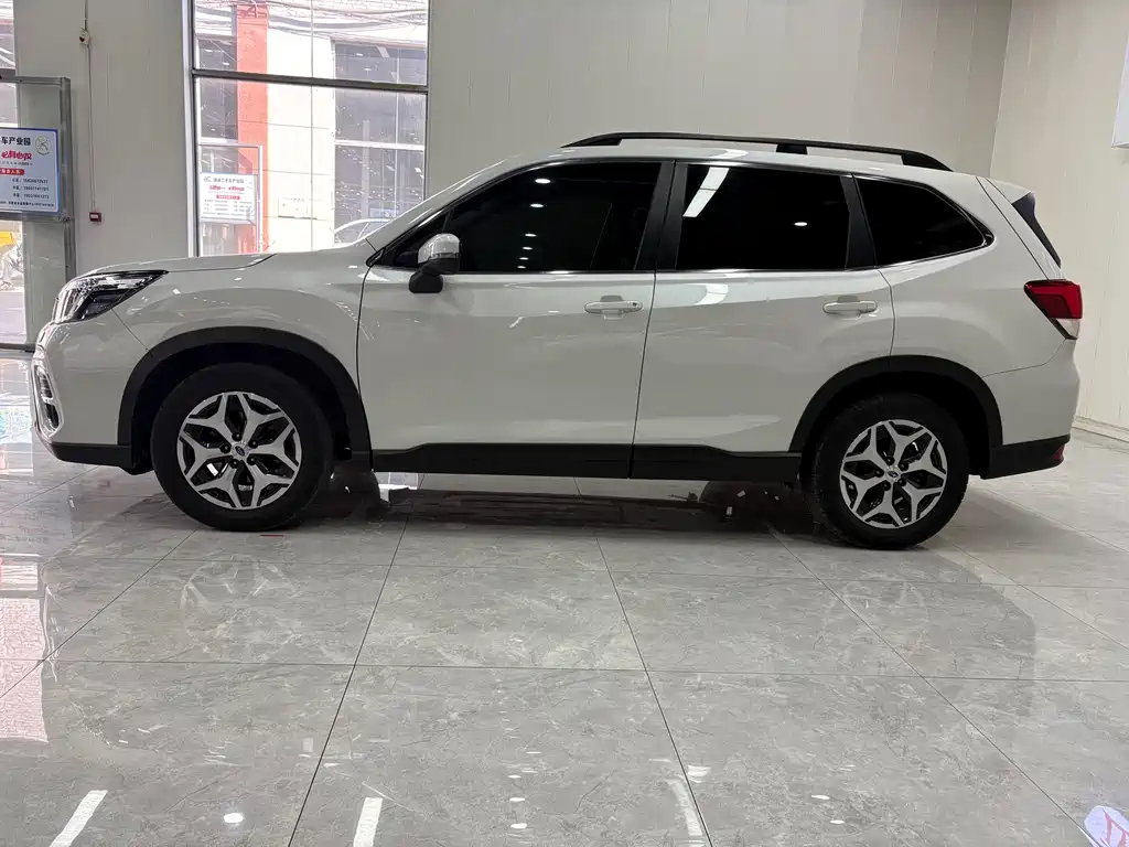 Forester 2020 2.0i Deluxe Edition EyeSight купить на сайте DeffCars