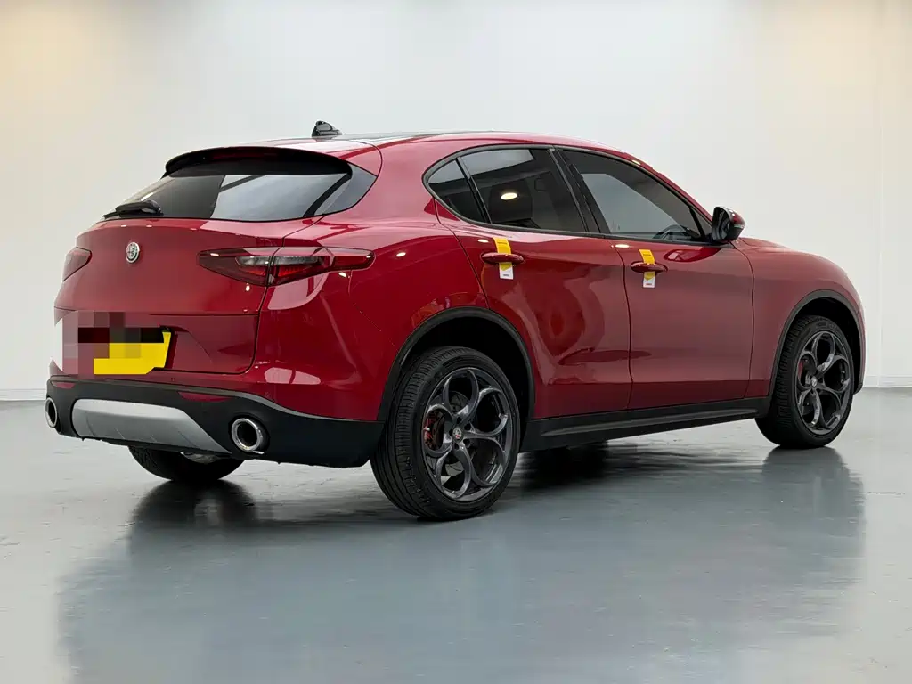 Stelvio 2017 2.0T 200HP Elite Edition купить на сайте DeffCars