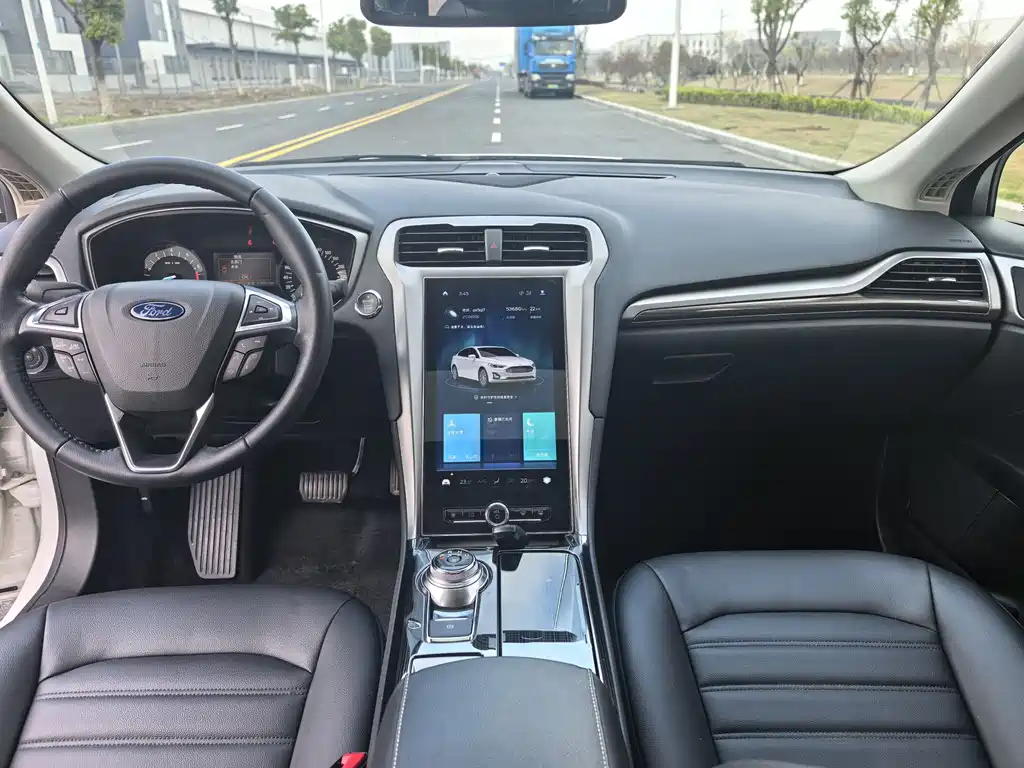 Mondeo 2020 EcoBoost 180 Fashion Model купить на сайте DeffCars