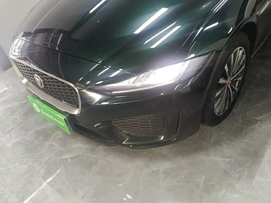 Jaguar XEL 2021 2.0T 200PS R-DYNAMIC Youth Sports Edition купить на сайте DeffCars