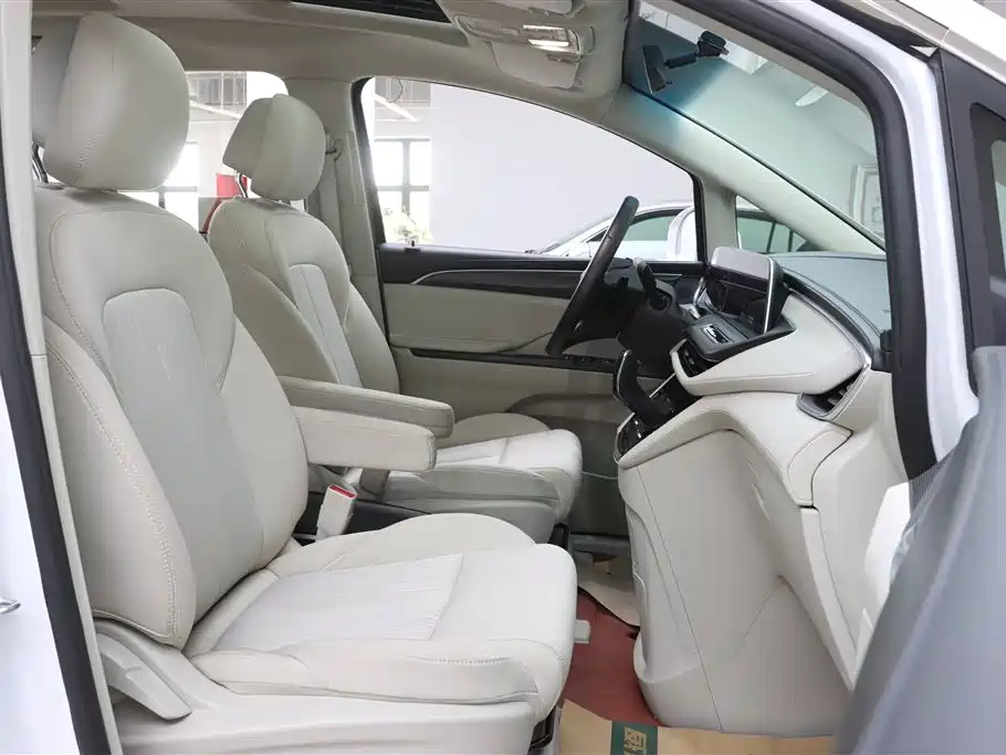 Buick GL8 2022 ES Lu Zun 653T Comfort Type купить на сайте DeffCars