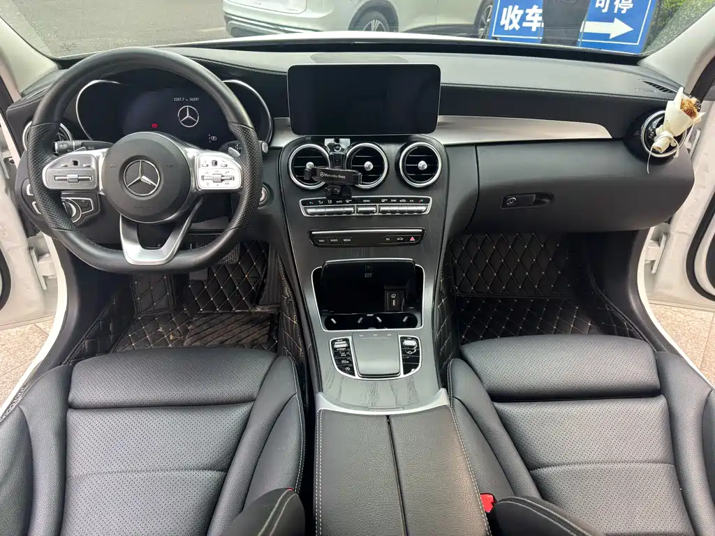 Mercedes-Benz C-Class 2020 C 260 L Sports Edition купить на сайте DeffCars