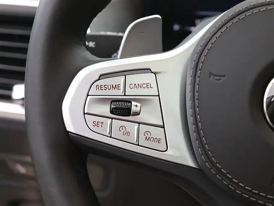 BMW X5 2023 xDrive 30Li Exclusive M Sports Night Package купить на сайте DeffCars