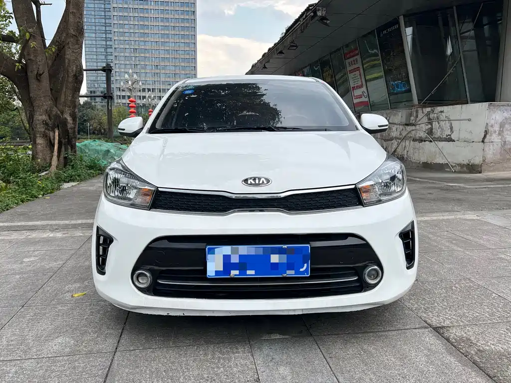 Huanchi 2017 1.4L Automatic Smart Enjoy Edition Value купить на сайте DeffCars