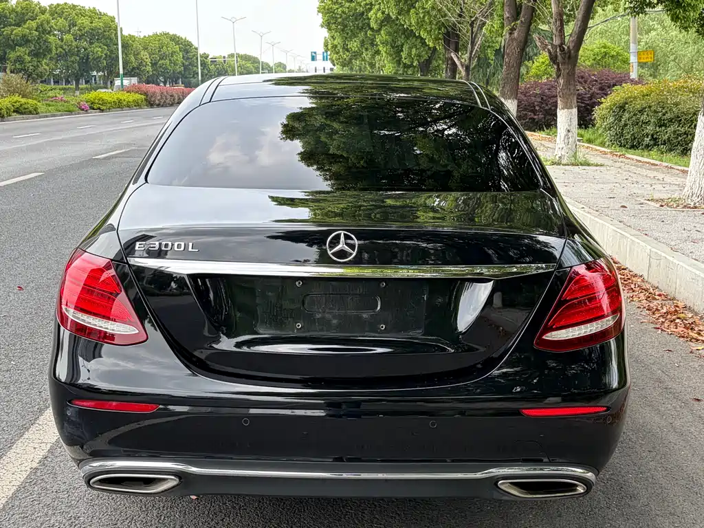 Mercedes-Benz E-Class 2020 E 300 L Fashion купить на сайте DeffCars