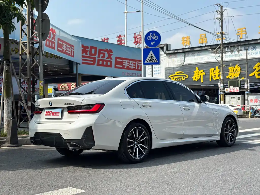 BMW 3 Series 2024 320Li M Sports Package купить на сайте DeffCars