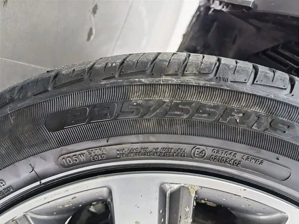 Range Rover Evoque 2018 240PS SE Zhiyao Edition купить на сайте DeffCars