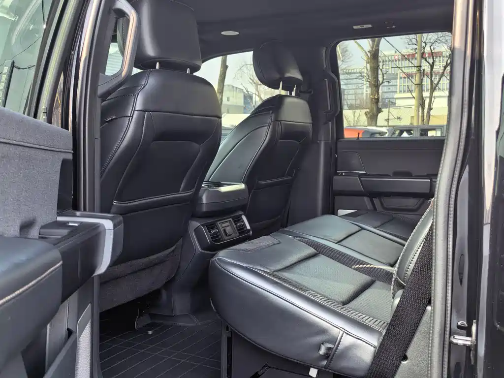 Ford F-150 Raptor 2023 3.5T Raptor купить на сайте DeffCars