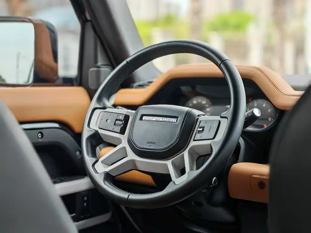 Land Rover Defender 2024 110 3.0T P400 X-DYNAMIC HSE купить на сайте DeffCars