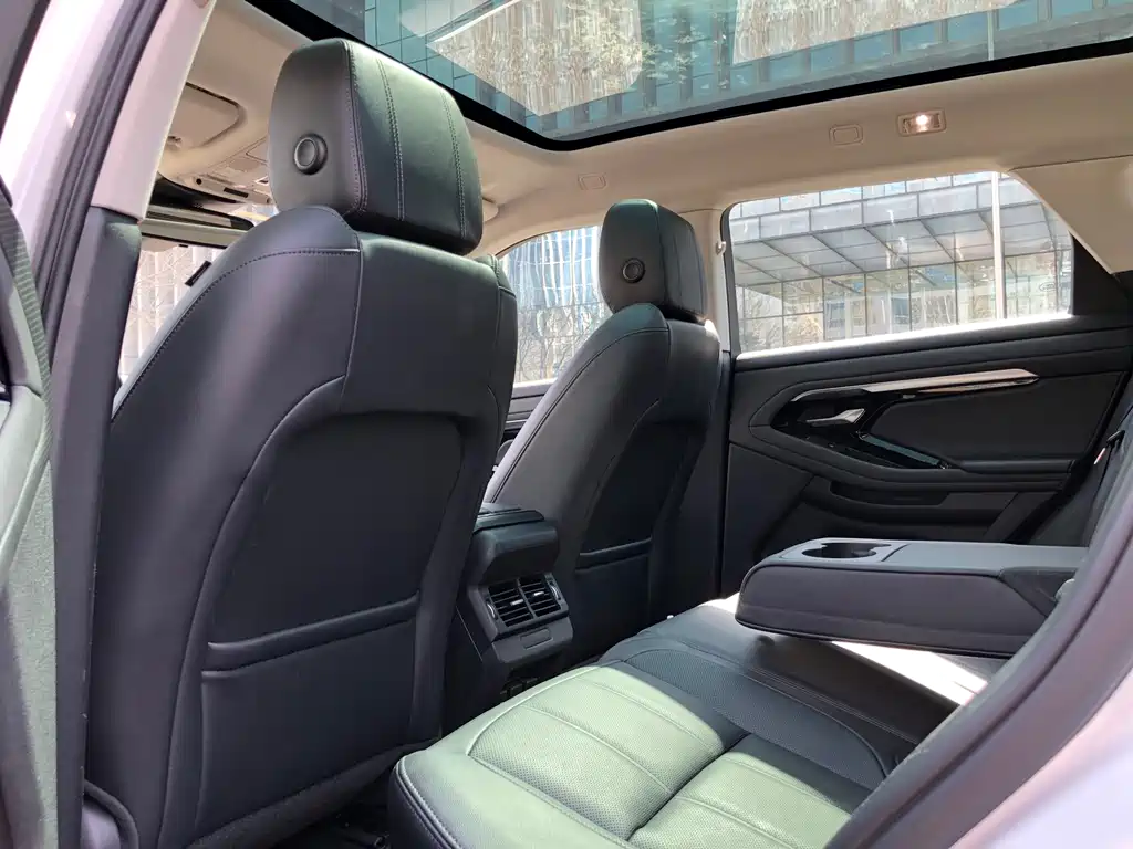 Range Rover Evoque 2020 249PS Youth Edition купить на сайте DeffCars