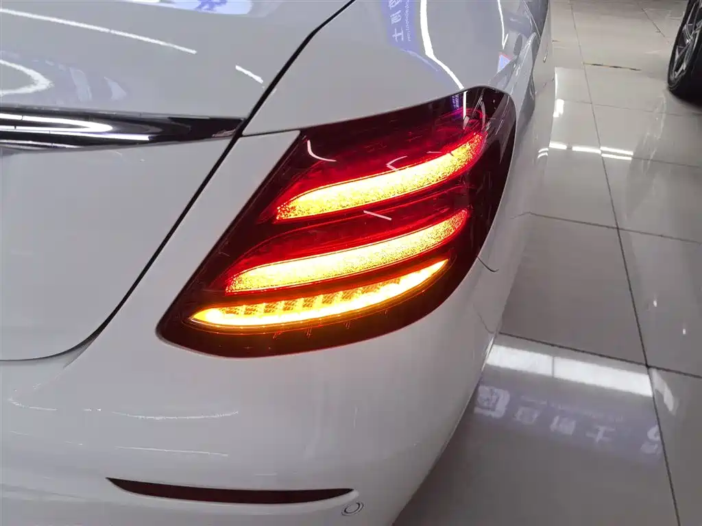 Mercedes-Benz E-Class 2019 E 300 L Sporty and Stylish купить на сайте DeffCars