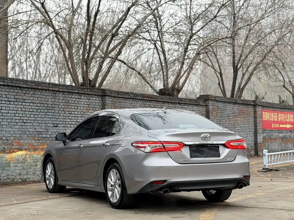 Camry 2021 2.0G Deluxe Edition купить на сайте DeffCars