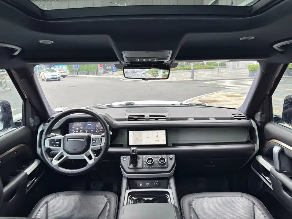 Land Rover Defender 2021 110 P400 X-DYNAMIC HSE купить на сайте DeffCars