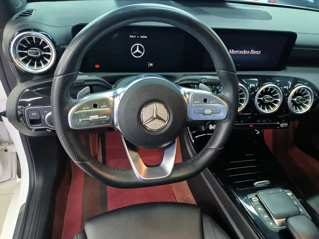 Mercedes-Benz A-Class 2022 A 200 L Sports Sedan Fashionable купить на сайте DeffCars