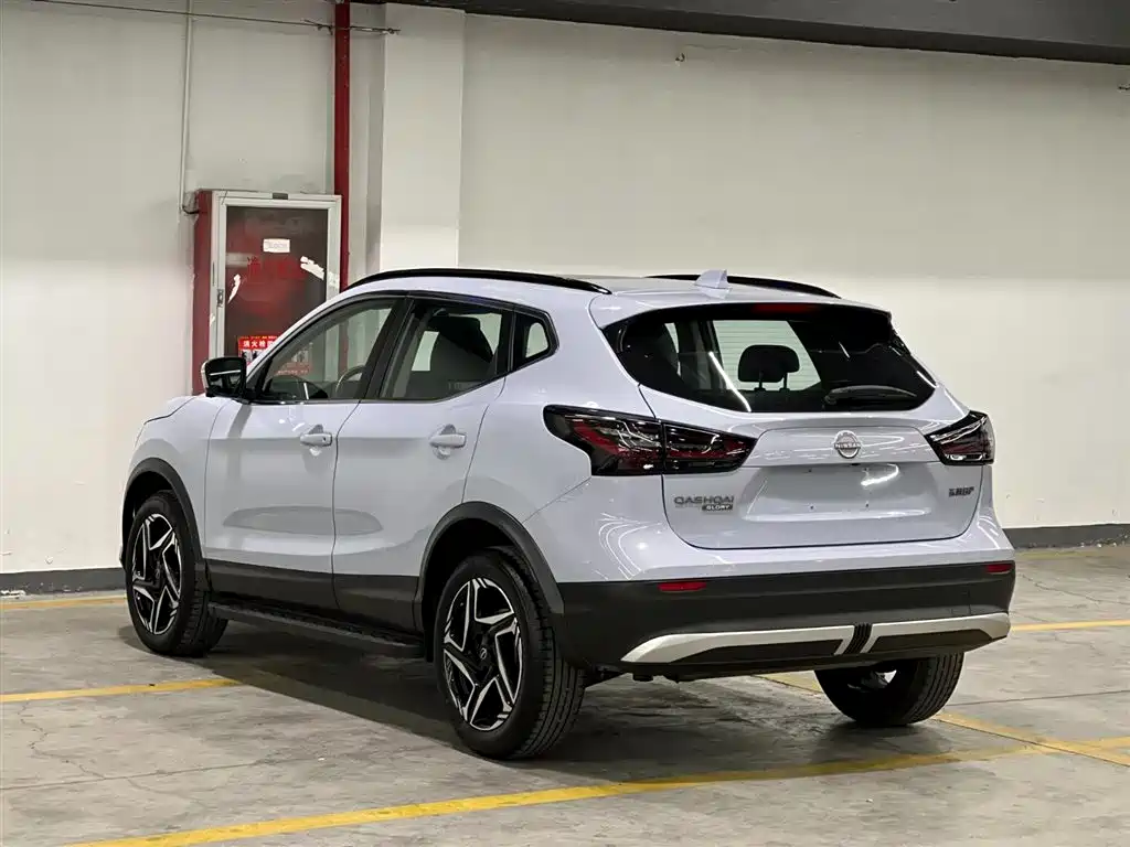 Qashqai 2025 Honor 2.0L CVT XV+ Leading Edition купить на сайте DeffCars
