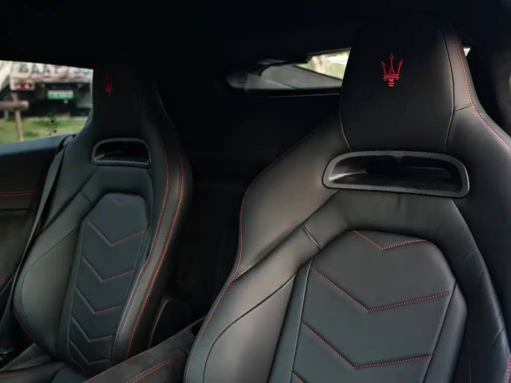 Maserati MC20 2020 3.0T Standard Edition купить на сайте DeffCars
