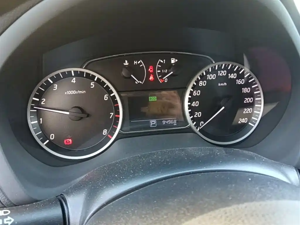 Sylphy 2018 1.6XV CVT Exclusive Edition купить на сайте DeffCars