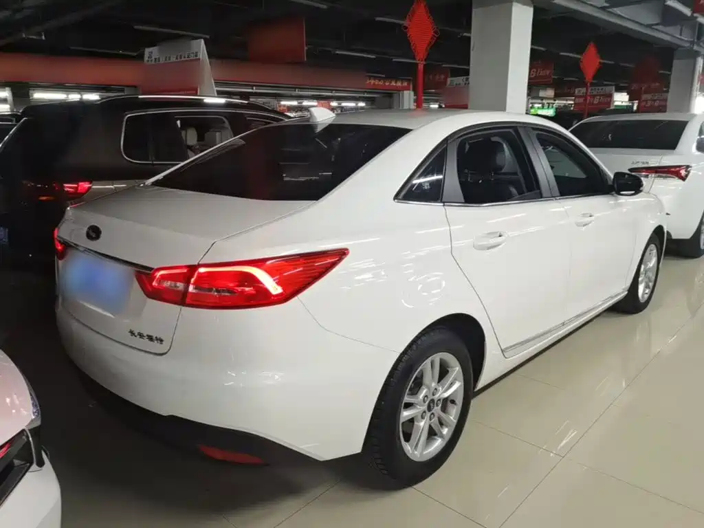 Forex 2019 facelift 1.5L automatic enjoyment type National VI купить на сайте DeffCars