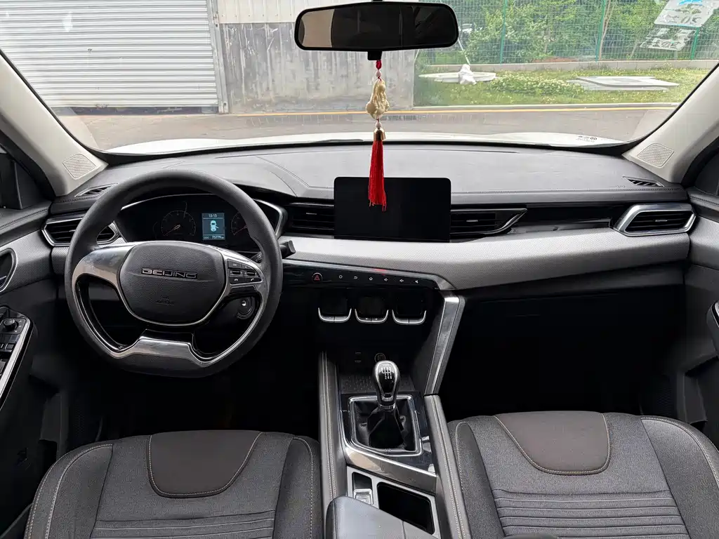 Beijing X3 2019 1.5T Manual Honor Edition купить на сайте DeffCars