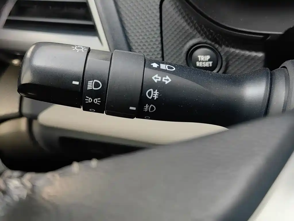 Forester 2022 2.0i AWD Deluxe Edition EyeSight купить на сайте DeffCars