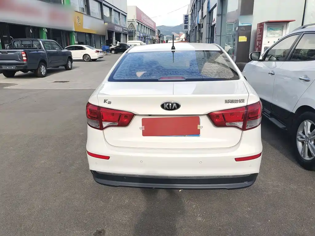 Kia K2 2015 Sedan 1.4L AT GLS купить на сайте DeffCars