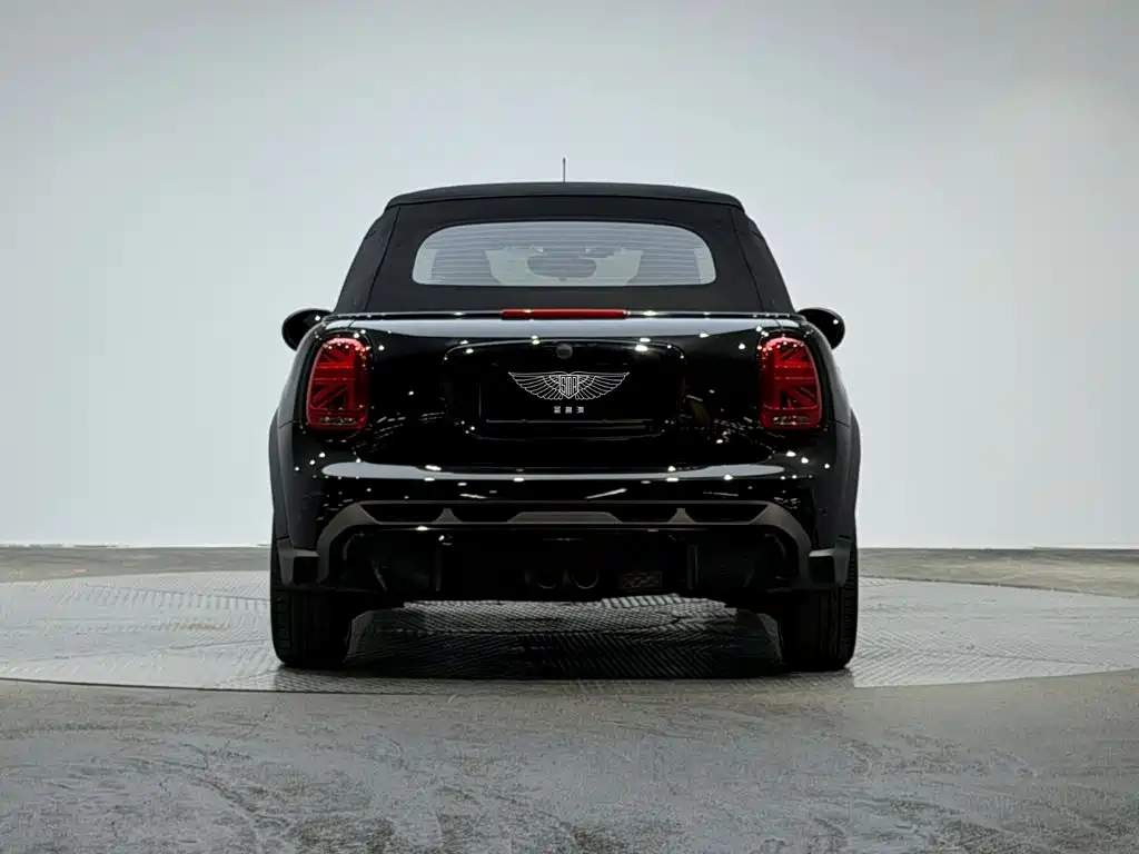 MINI 2023 2.0T COOPER S CABRIO racing driver купить на сайте DeffCars