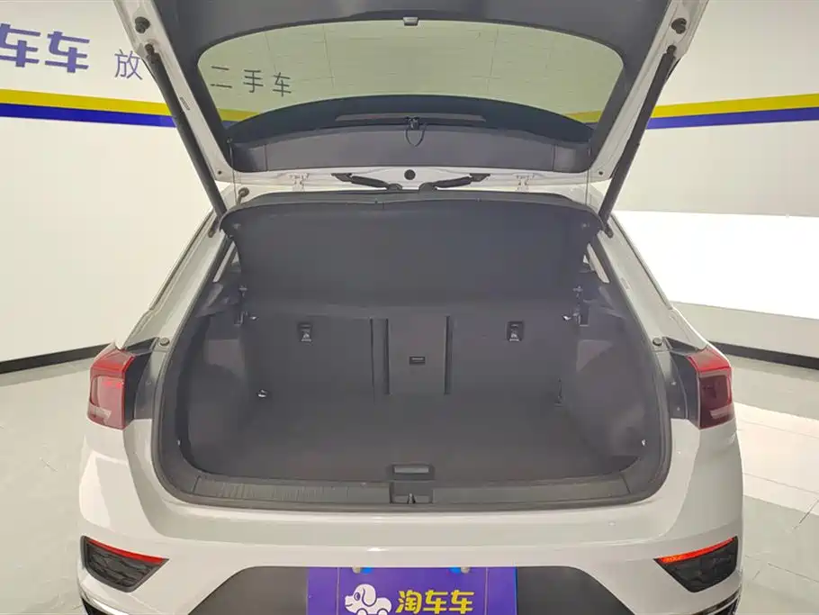 T-ROC 2018 280TSI DSG two-wheel drive comfort model National V купить на сайте DeffCars