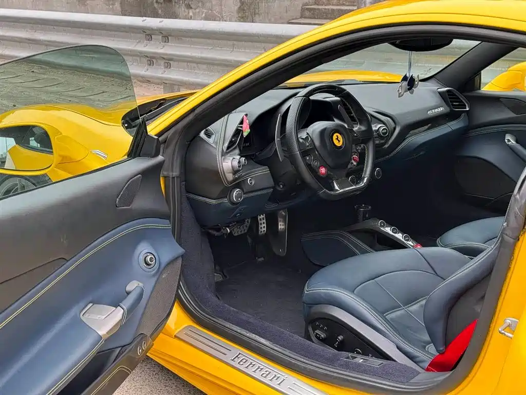Ferrari 488 2015 488 GTB купить на сайте DeffCars