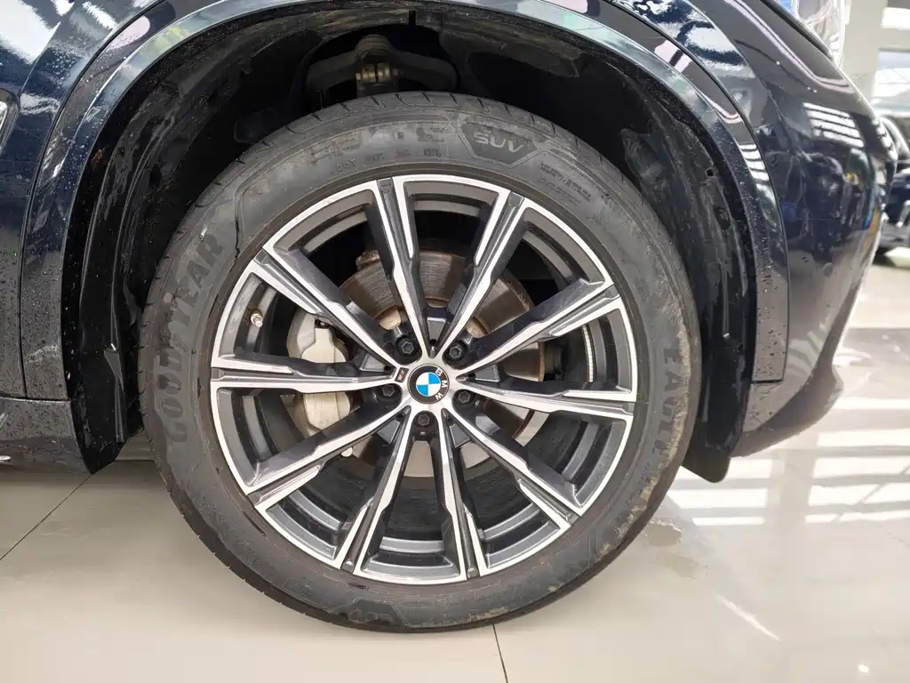 BMW X5 2022 xDrive 30Li Exclusive M Sports Package купить на сайте DeffCars