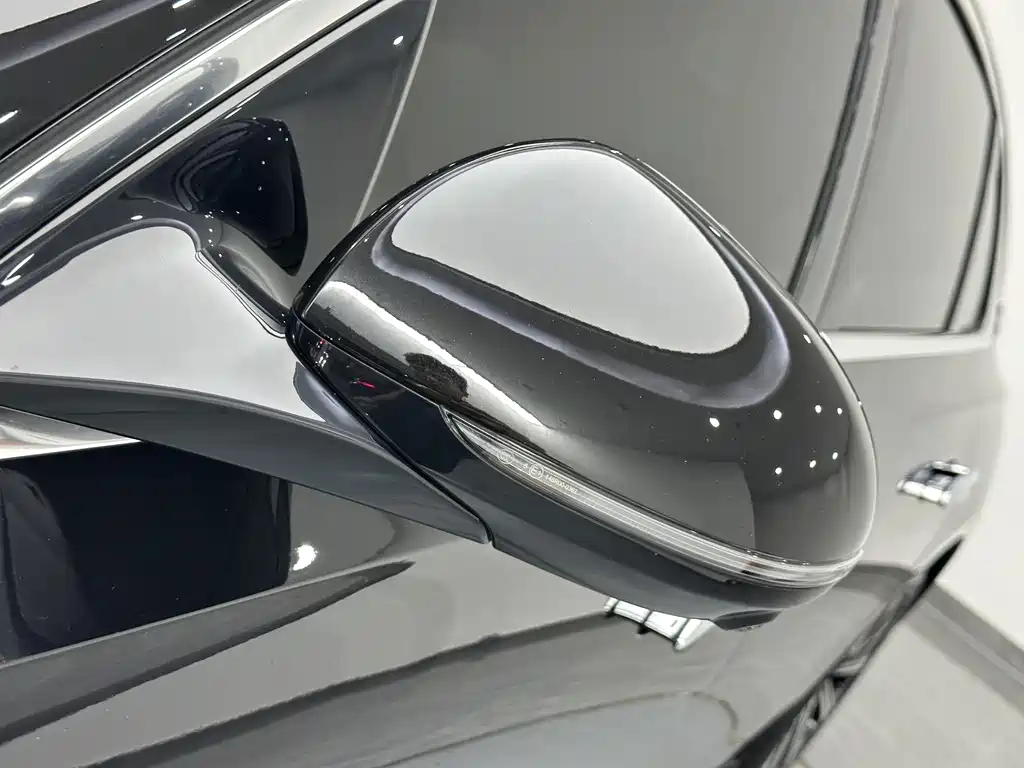 Mercedes-Benz E-Class 2025 E 300 L Luxury Model купить на сайте DeffCars