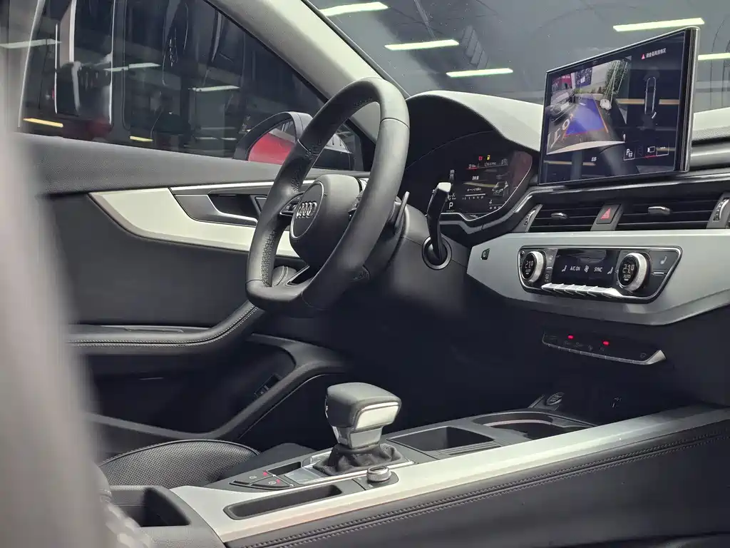 Audi A4L 2023 40 TFSI luxury and dynamic model купить на сайте DeffCars