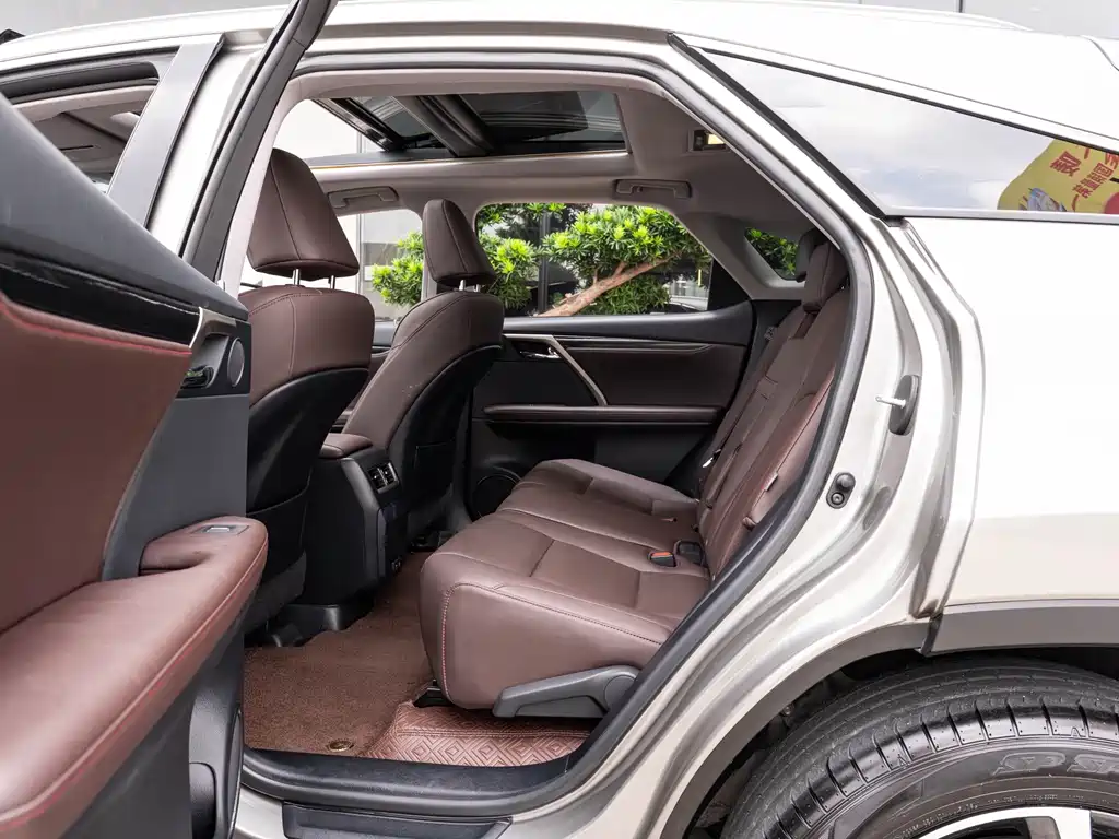 Lexus RX 2020 facelift 300 four-wheel drive elegant version купить на сайте DeffCars