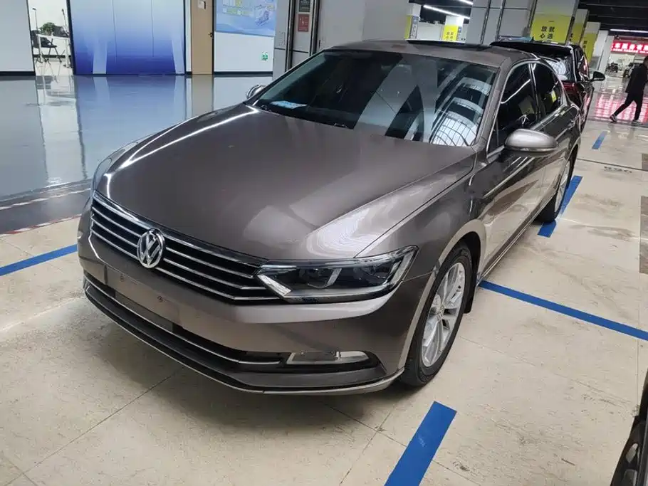 Magotan 2017 330TSI DSG luxury model купить на сайте DeffCars