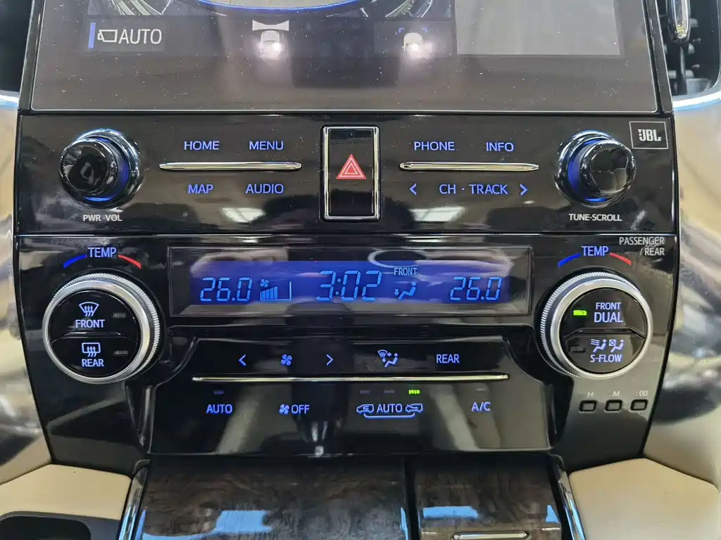 Wilfa 2021 Crown Dual Engine 2.5L HV Extreme Edition купить на сайте DeffCars