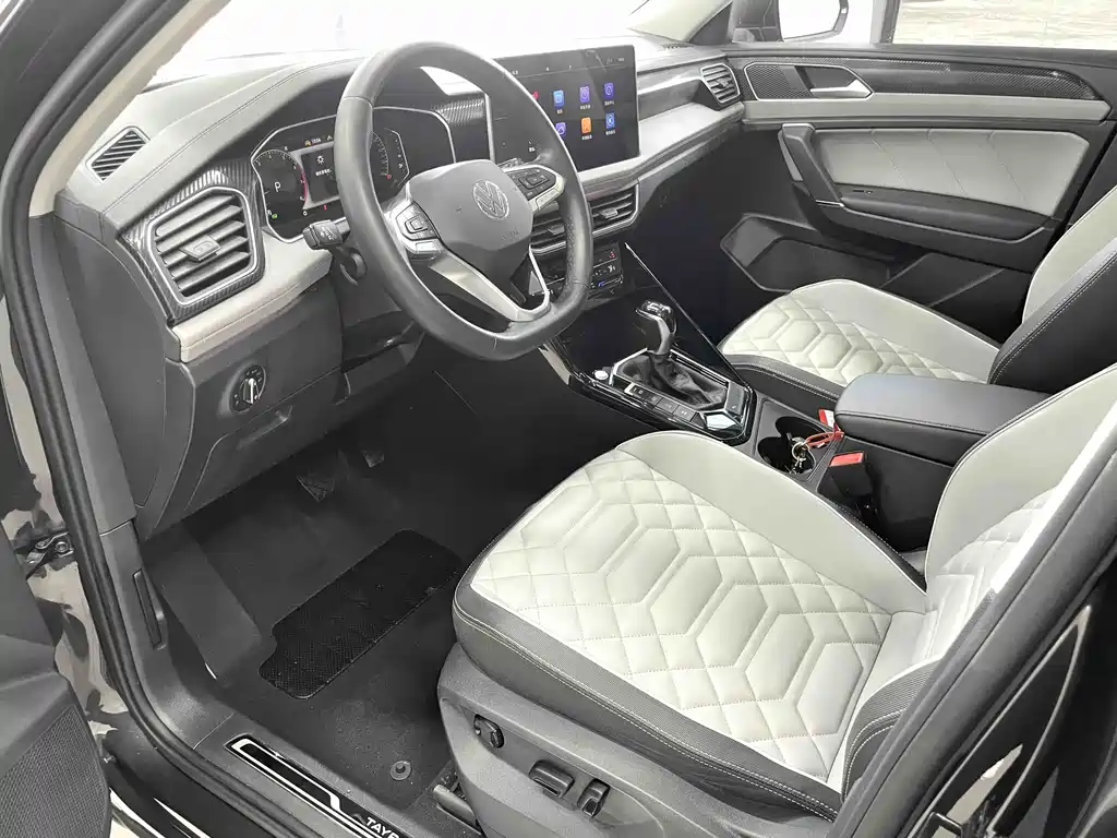 Tyron 2023 280TSI Deluxe Plus Advanced Edition купить на сайте DeffCars