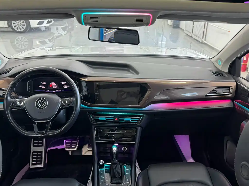 Tuyue 2022 280TSI two-wheel drive luxury version купить на сайте DeffCars