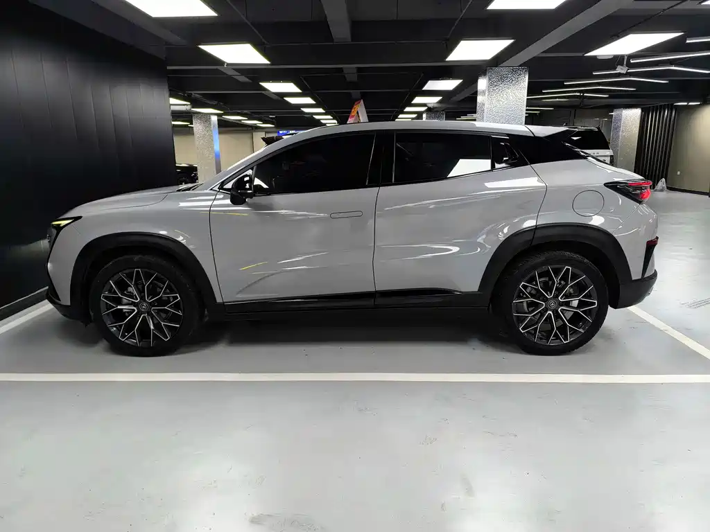 Changan UNI-T 2022 1.5T premium model купить на сайте DeffCars