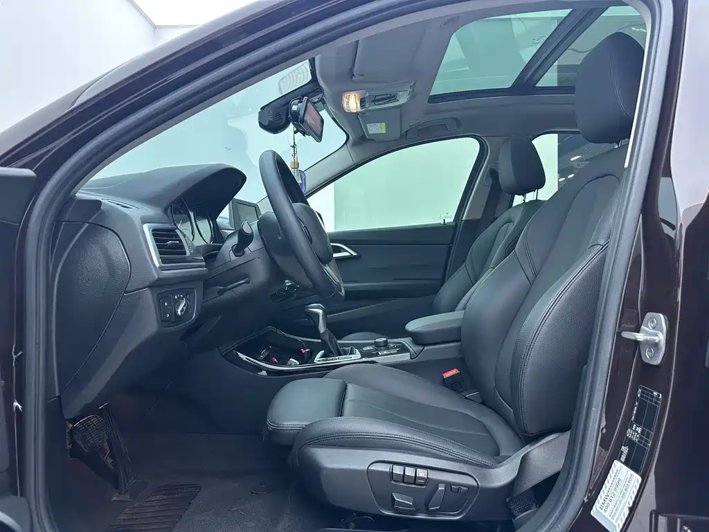 BMW 1 Series 2018 118i Sports купить на сайте DeffCars