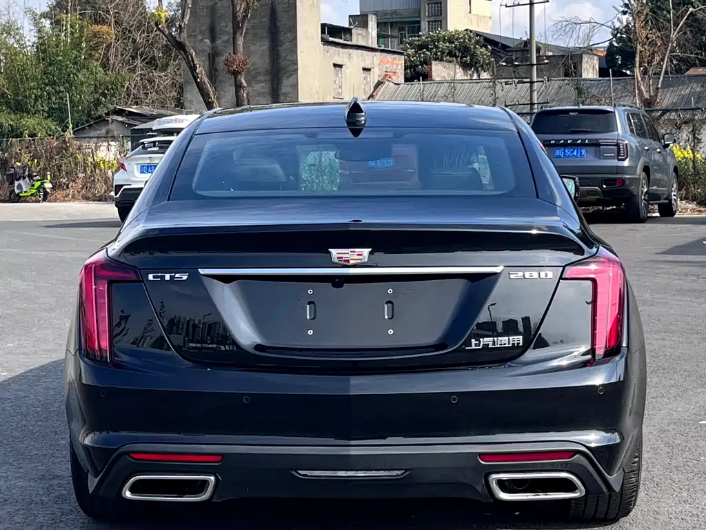 Cadillac CT5 2024 28T Luxury Pro купить на сайте DeffCars