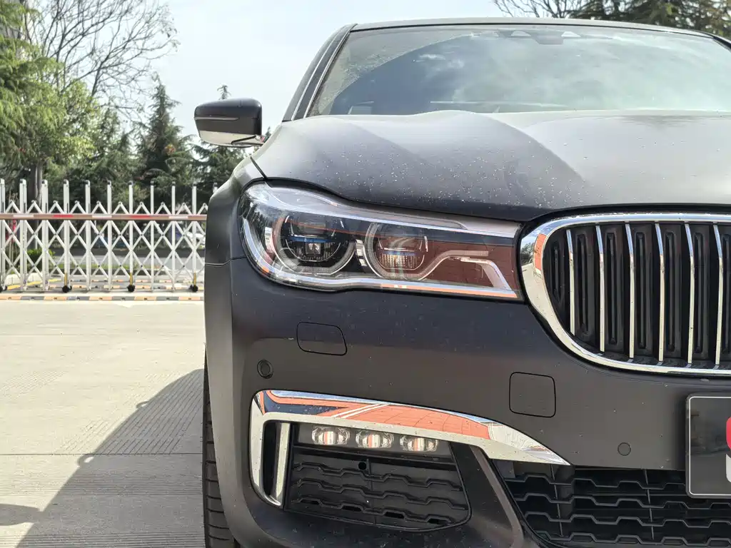 BMW 7 Series 2018 740Li xDrive Exclusive M Sports Package купить на сайте DeffCars
