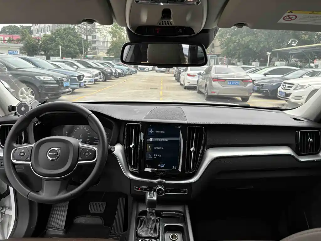 Volvo XC60 2020 T5 four-wheel drive Zhiyi Luxury Edition купить на сайте DeffCars